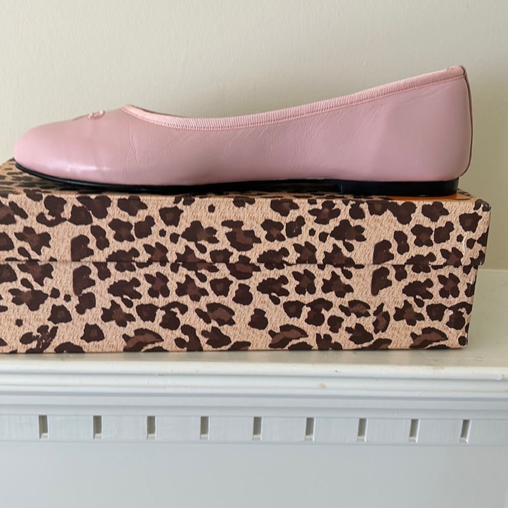 FS/NY French Sole - Light pink Nicki Hilton “Kathy” ballet flats.